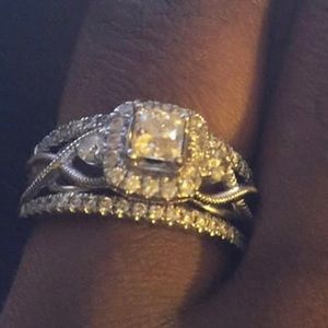 Leo Princess Cut Wedding set